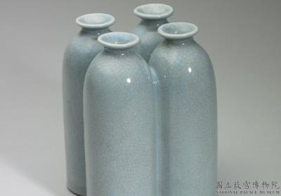 图片[2]-Four conjoined vases in green glaze, Qing dynasty, Yongzheng reign (1723-1735)-China Archive